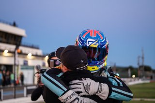 Ambiance, Celebration
 | SRO / Luc SERPETTE