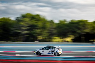 #26 - Fox Racing Team - Bastien Girard - Renault Clio IV Cup - TCA, FFSA Tourisme
 | SRO Motorsports Group